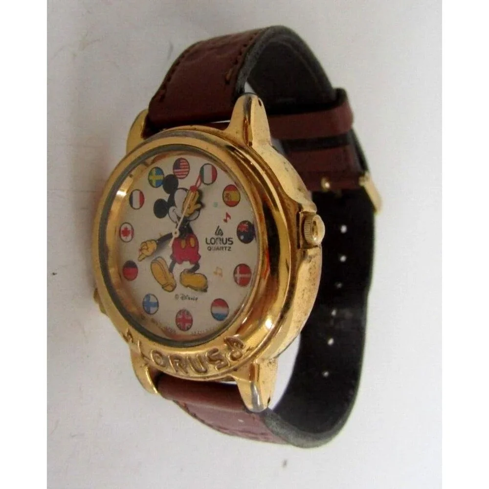 Disney Mickey Mouse Lorus Watch Christmas 1992 Gold Vintage Quartz